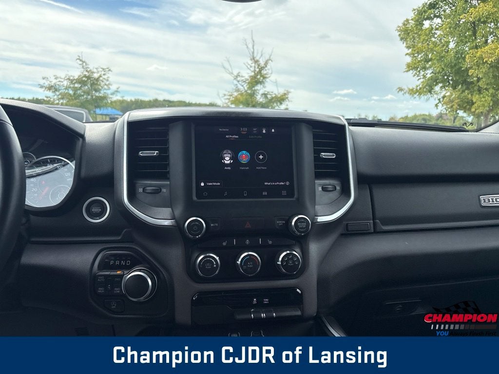 2023 RAM 1500 Big Horn Crew Cab 4x4 5'7' Box