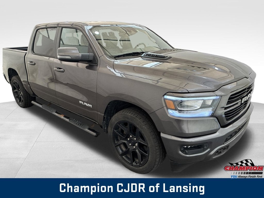 2023 RAM 1500 Laramie Crew Cab 4x4 5'7' Box