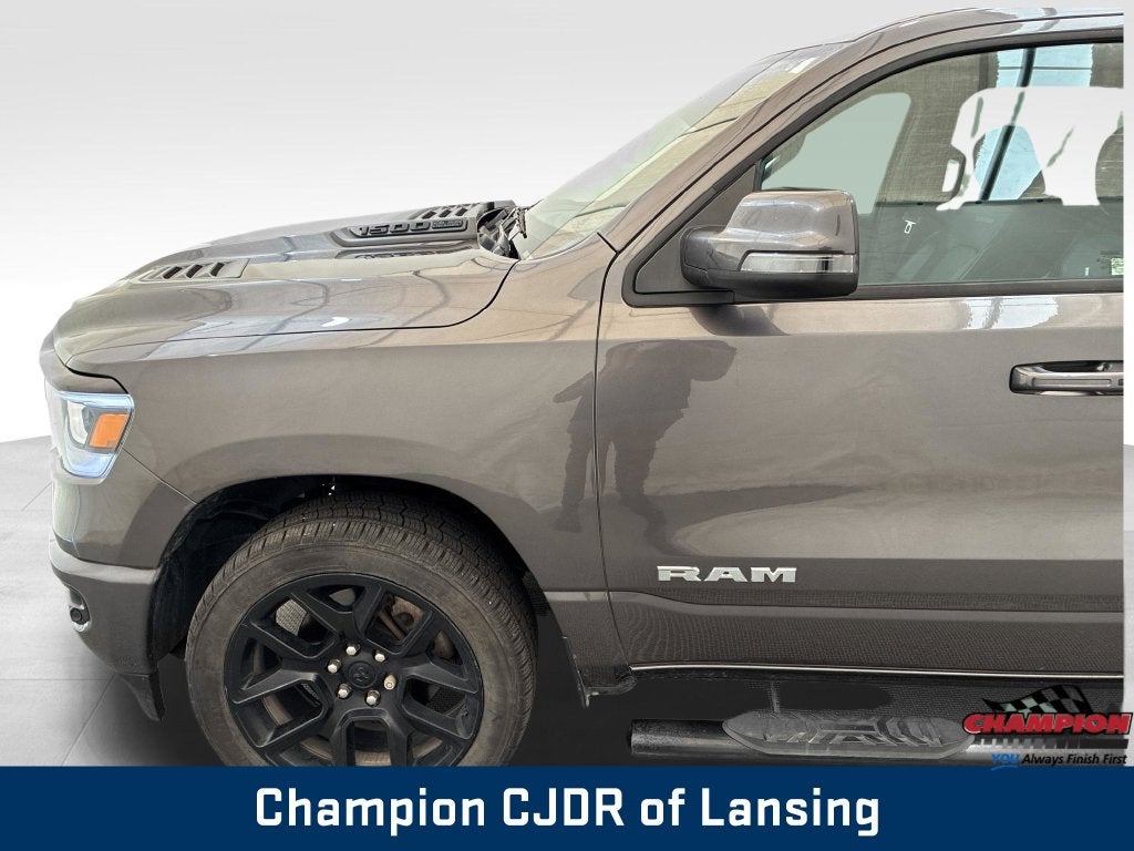 2023 RAM 1500 Laramie Crew Cab 4x4 5'7' Box