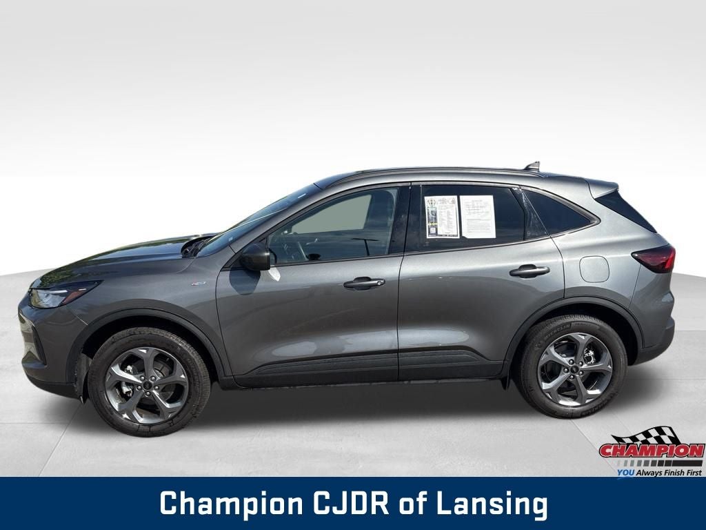 2025 Ford Escape ST-Line Select