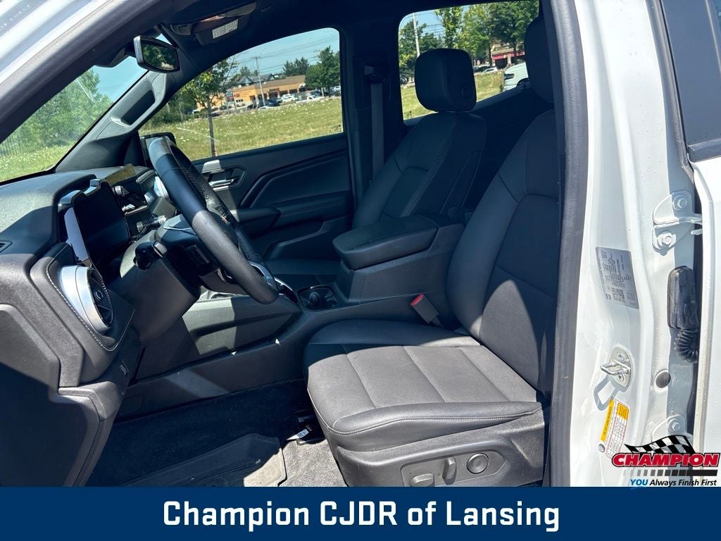 2023 Chevrolet Colorado 4WD Crew Cab Short Box LT