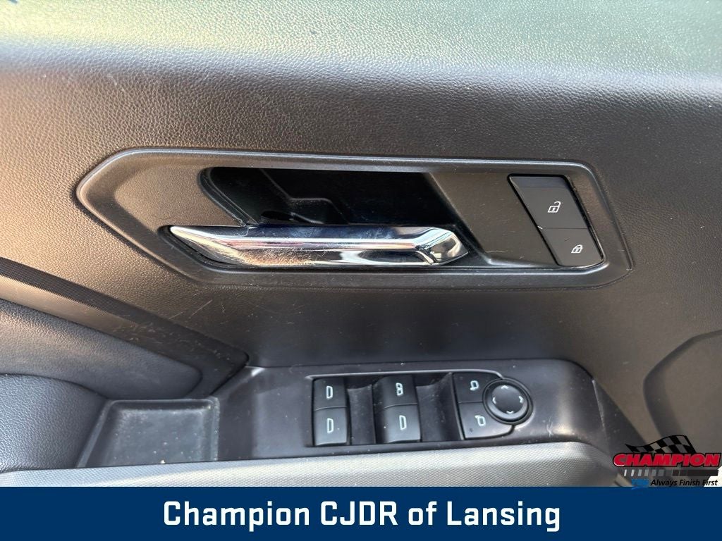 2023 Chevrolet Colorado 4WD Crew Cab Short Box LT