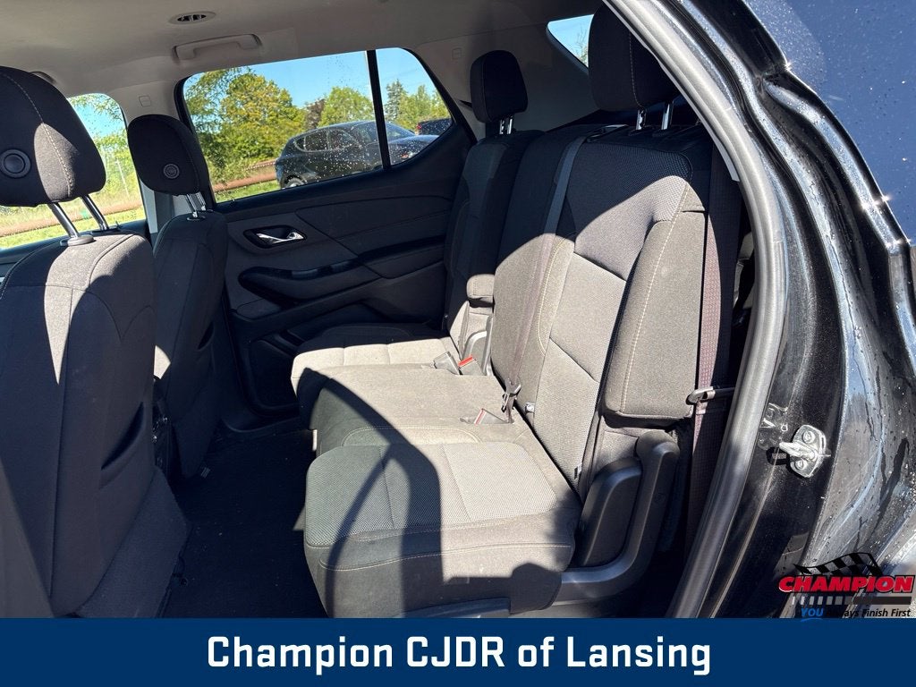 2021 Chevrolet Traverse FWD LS