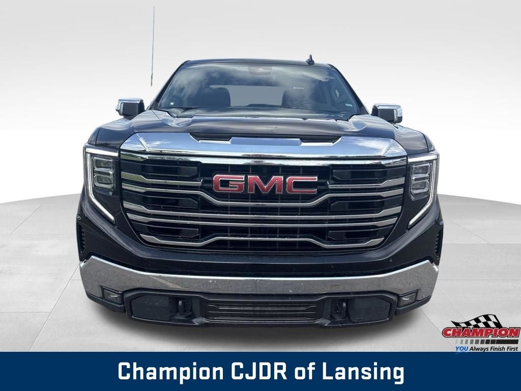 2025 GMC Sierra 1500 4WD Crew Cab Short Box SLT
