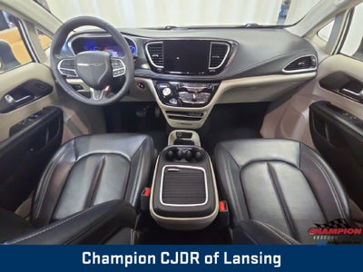 2023 Chrysler Pacifica Hybrid Touring L