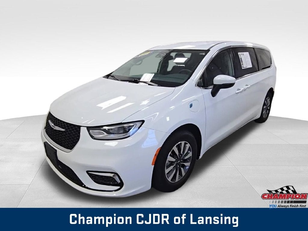 2023 Chrysler Pacifica Hybrid Touring L