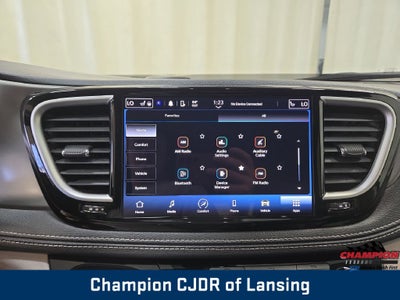 2023 Chrysler Pacifica Hybrid Touring L