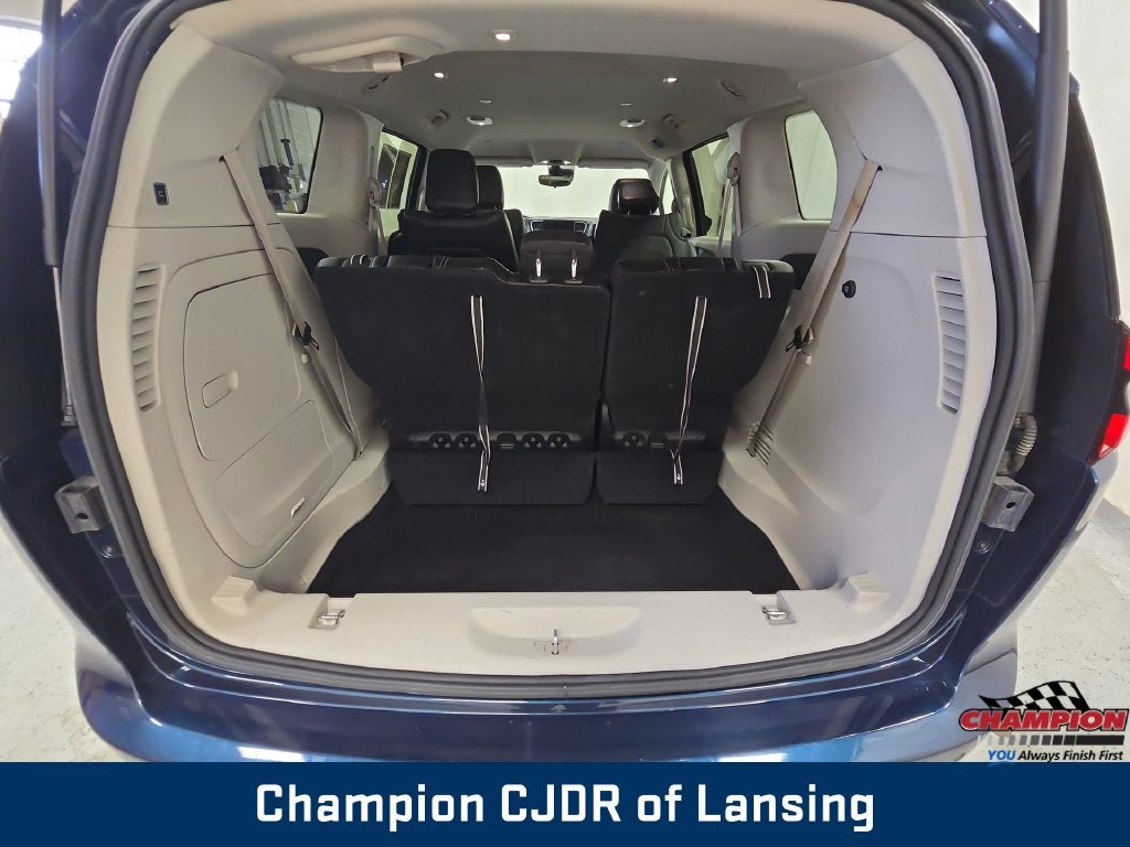 2023 Chrysler Pacifica Hybrid Touring L