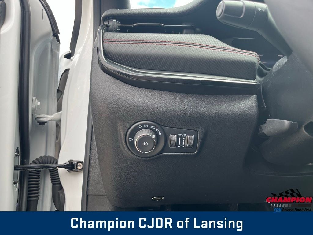 2025 Jeep Compass Trailhawk 4x4