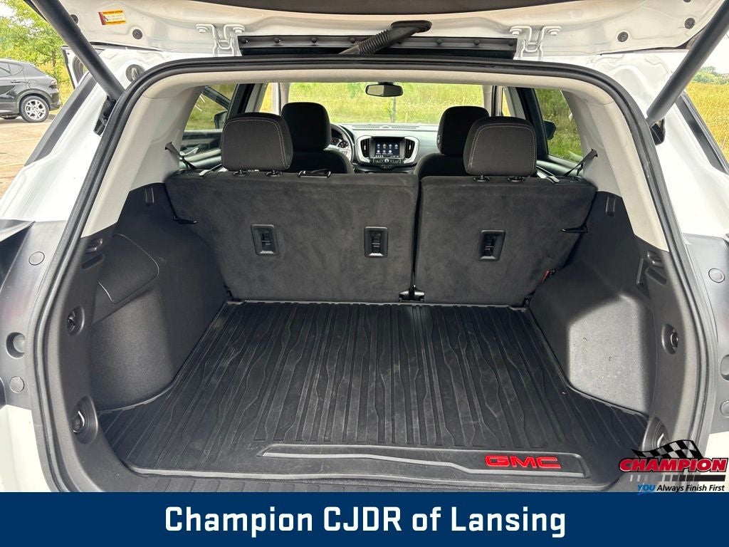 2023 GMC Terrain AWD SLE