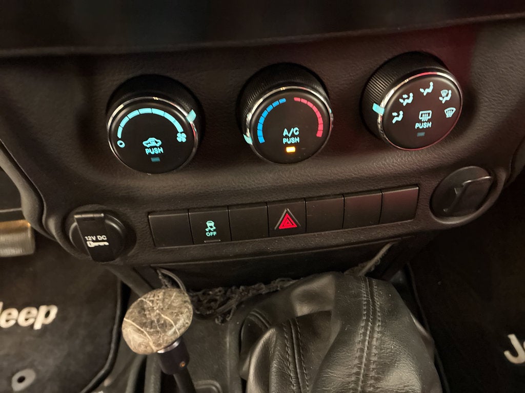 2014 Jeep Wrangler Willys Wheeler