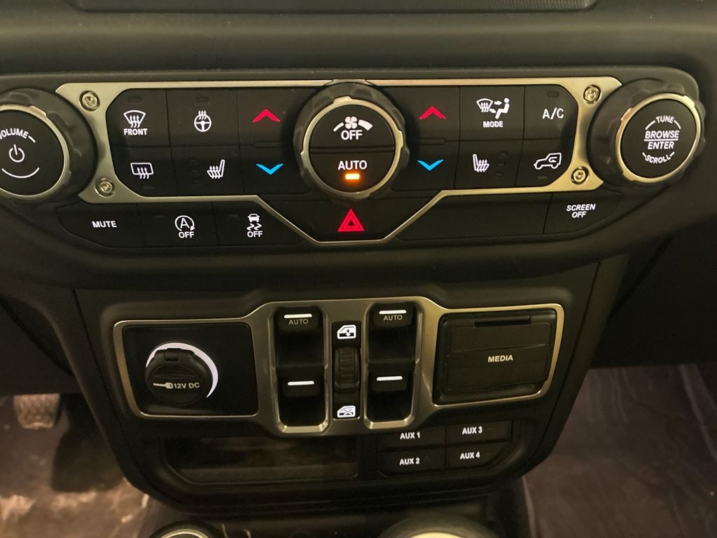 2018 Jeep Wrangler Unlimited Sahara 4x4