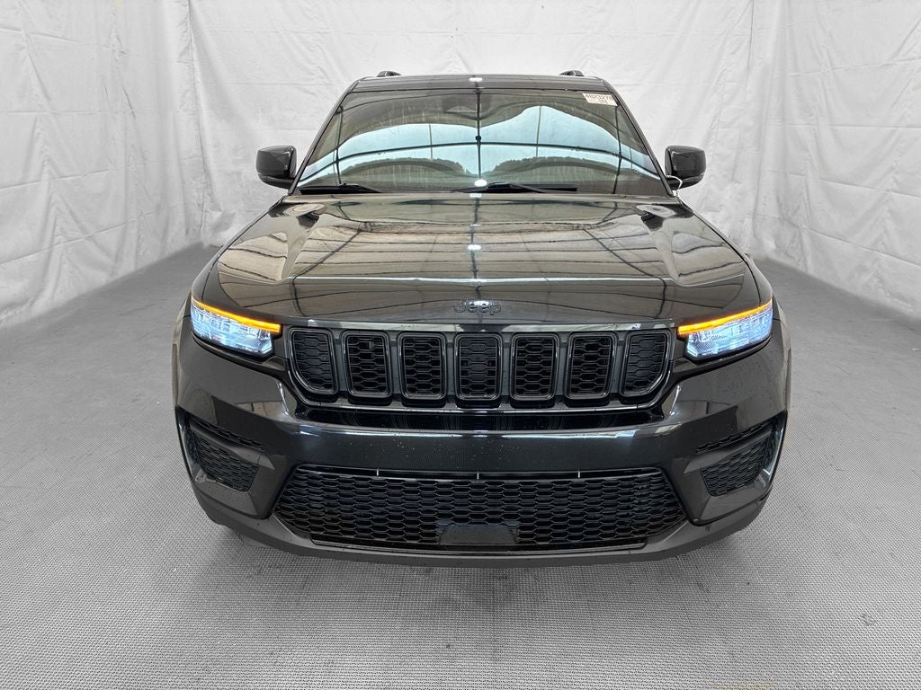 2023 Jeep Grand Cherokee Altitude 4x4