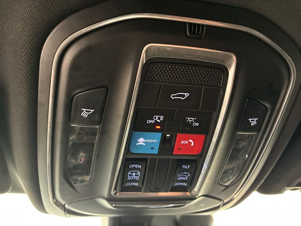2023 Jeep Grand Cherokee Altitude 4x4