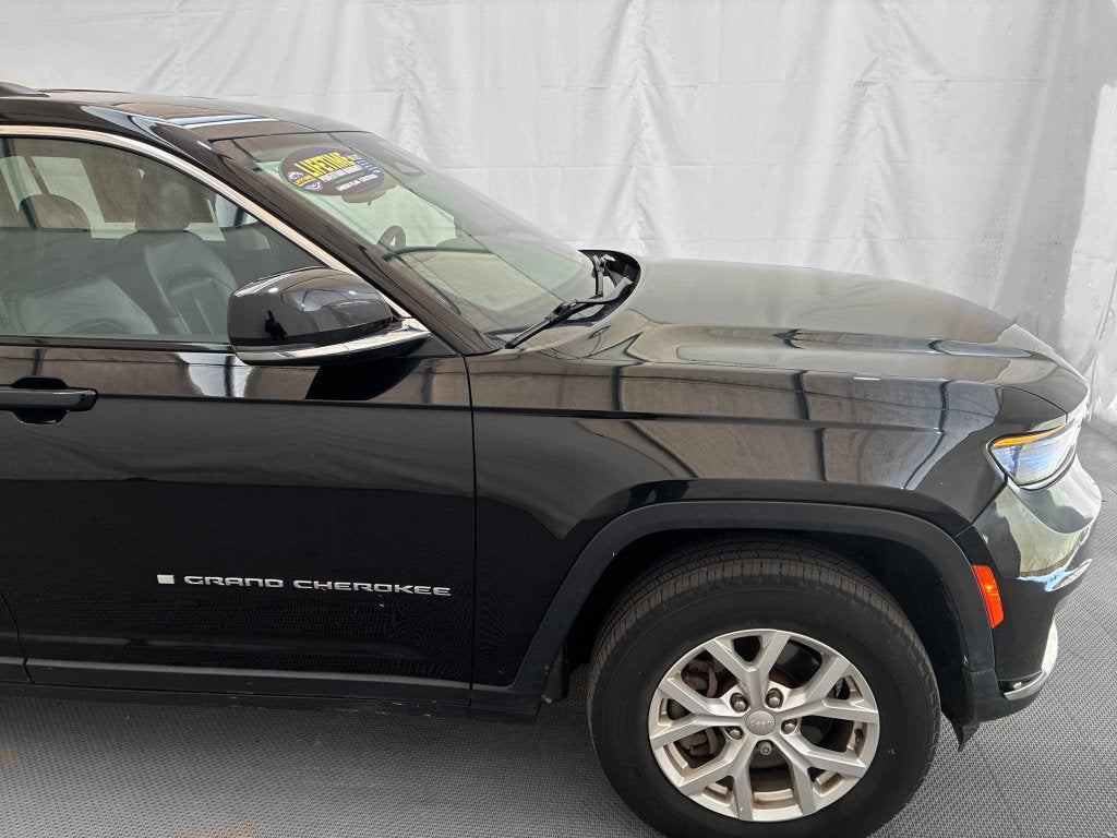 2023 Jeep Grand Cherokee Laredo