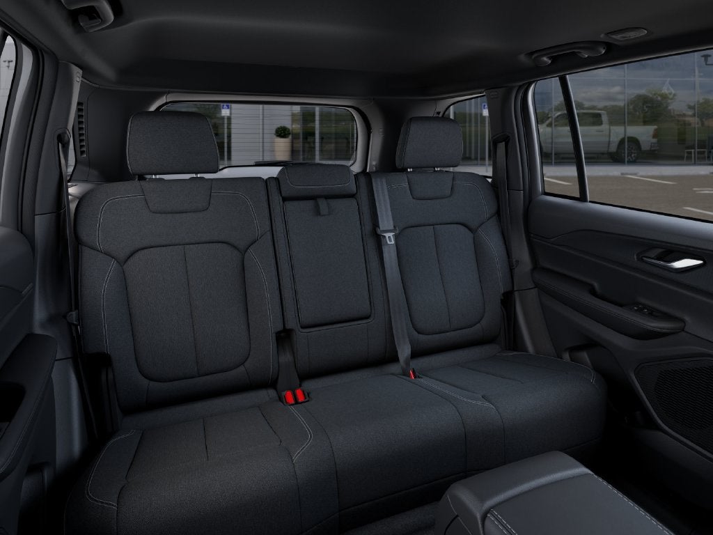 2027 Jeep Grand Cherokee GRAND CHEROKEE LAREDO X 4X4