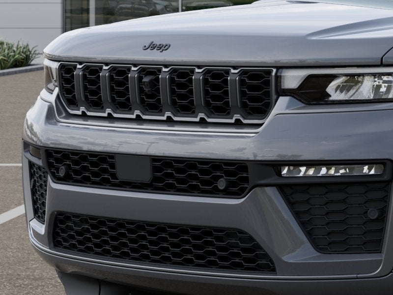 2027 Jeep Grand Cherokee GRAND CHEROKEE LIMITED RESERVE 4X4