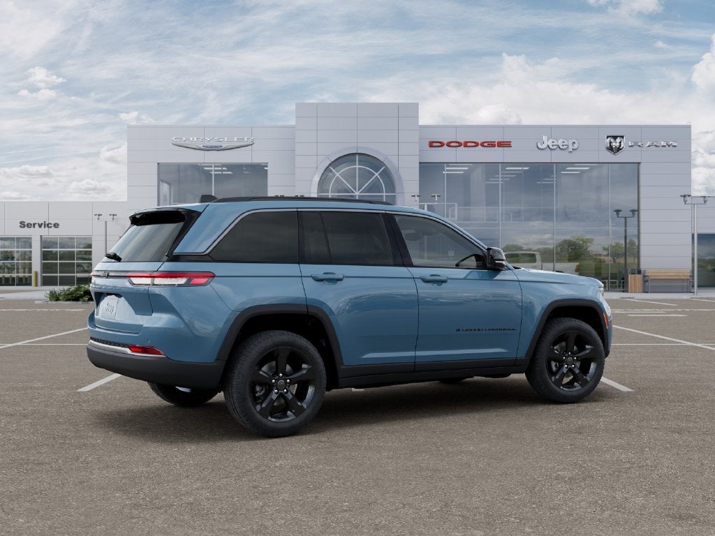 2027 Jeep Grand Cherokee GRAND CHEROKEE LIMITED 4X4