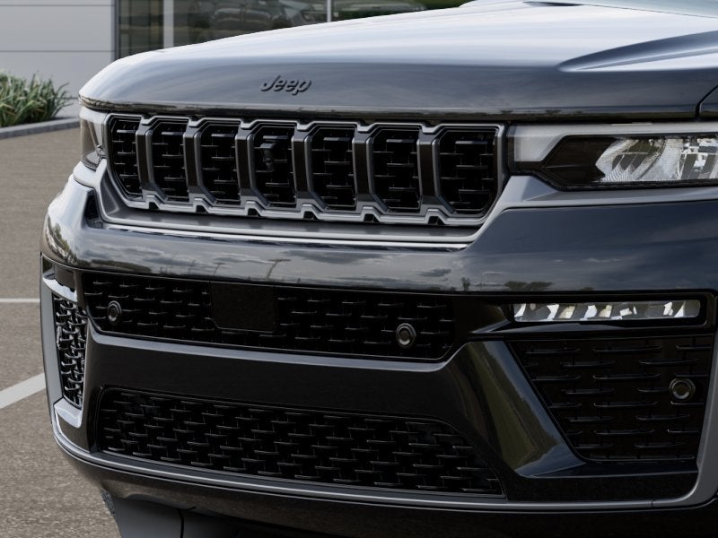 2027 Jeep Grand Cherokee GRAND CHEROKEE SUMMIT 4X4