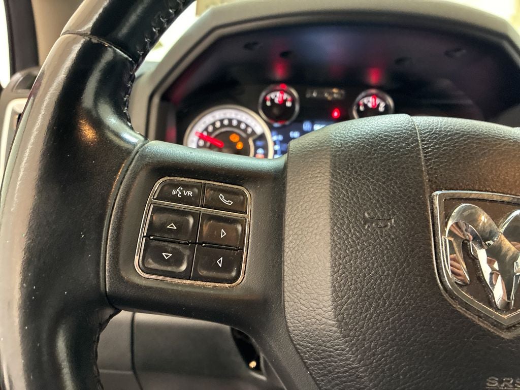 2018 RAM 1500 Big Horn Crew Cab 4x4 5'7' Box