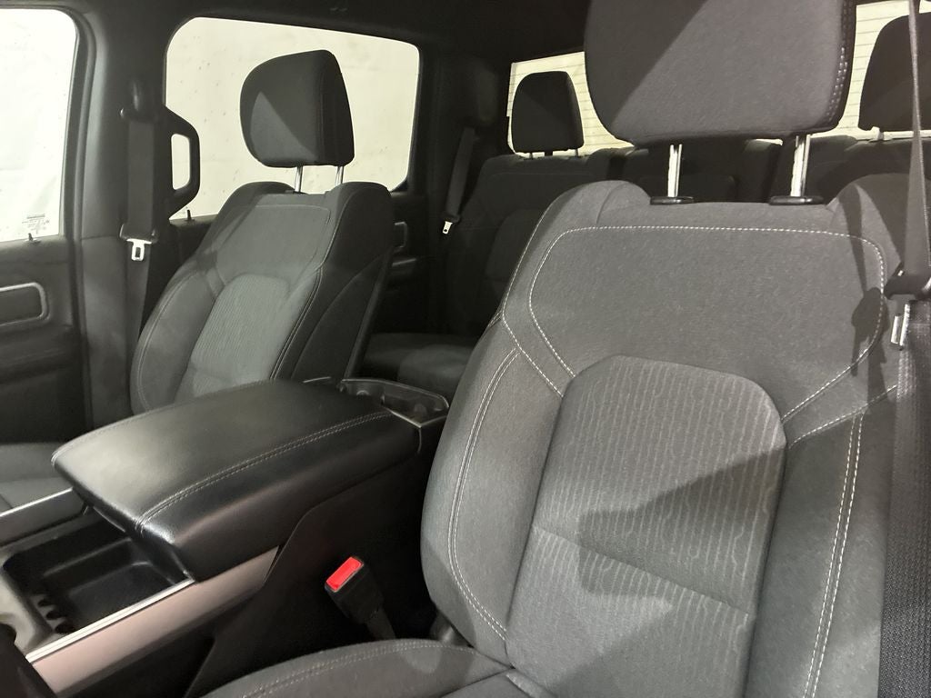 2023 RAM 1500 Big Horn Crew Cab 4x4 5'7' Box