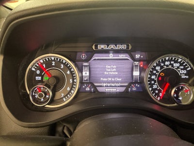 2022 RAM 1500 Big Horn Crew Cab 4x4 5'7' Box