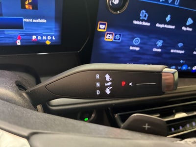 2024 Chevrolet Traverse FWD LT