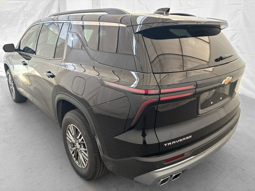 2024 Chevrolet Traverse FWD LT