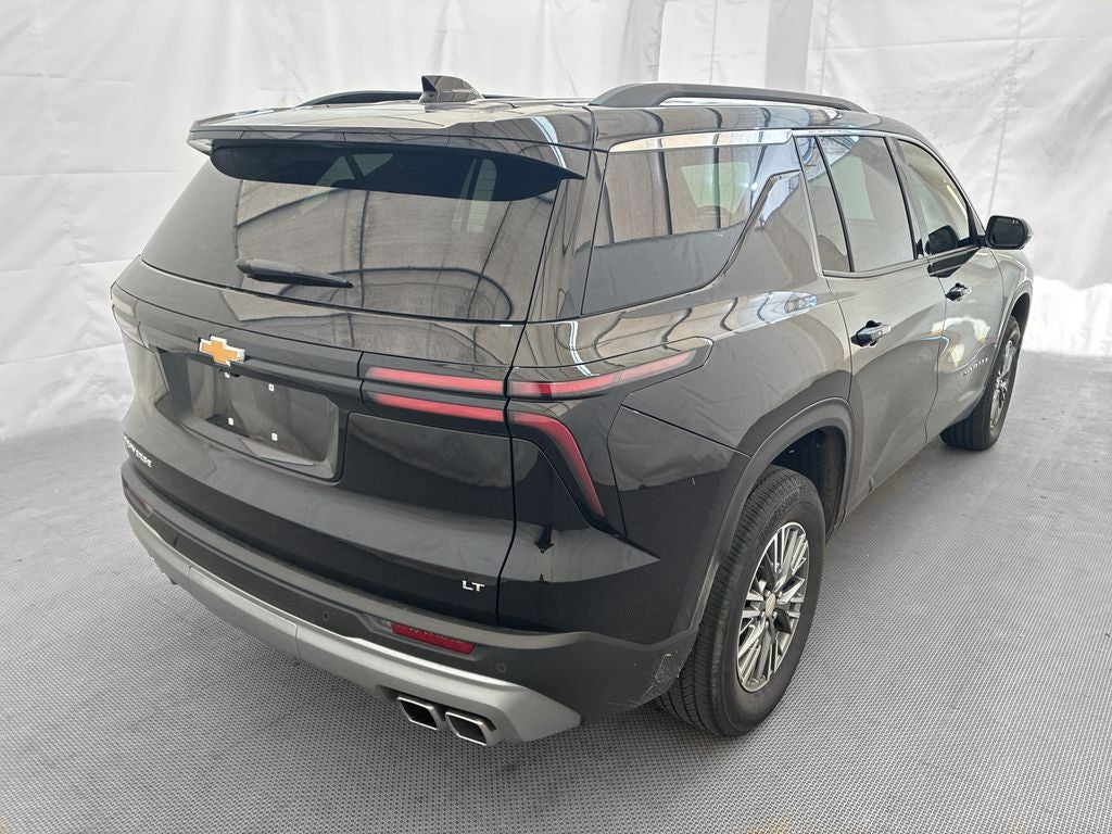 2024 Chevrolet Traverse FWD LT