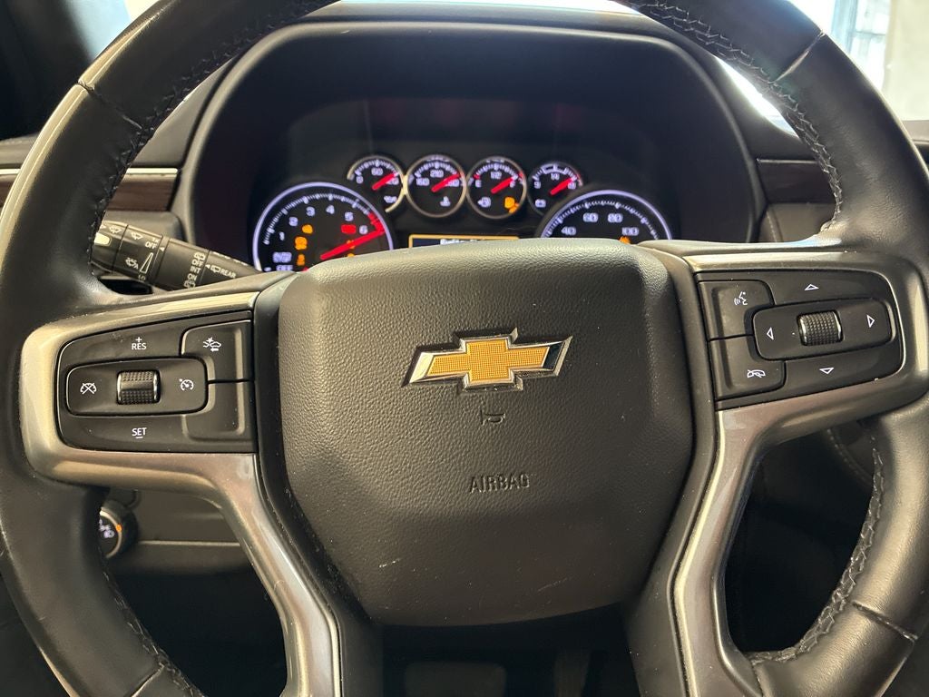 2023 Chevrolet Suburban 4WD LS