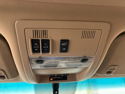 2010 Cadillac Escalade Premium