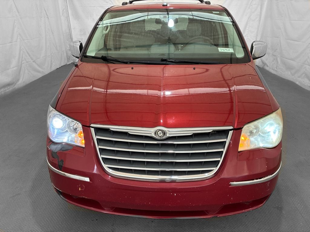 2010 Chrysler Town & Country Limited