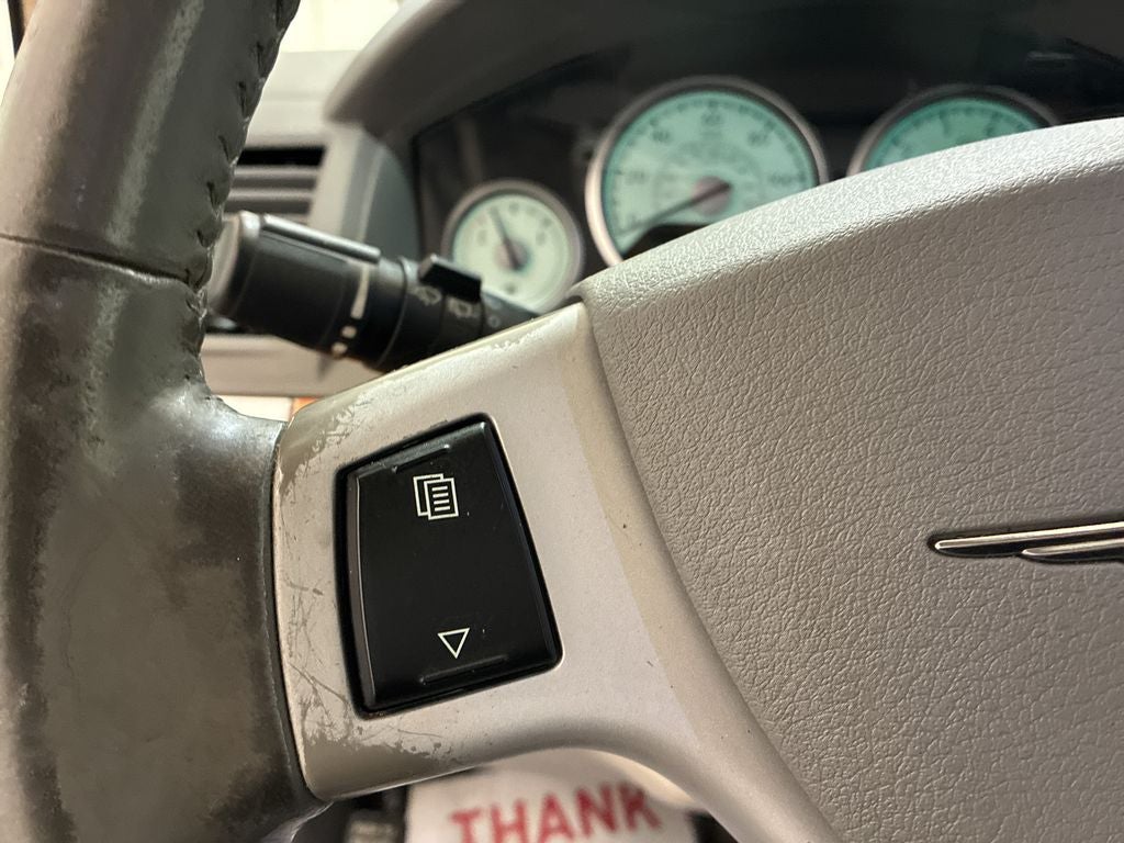 2010 Chrysler Town & Country Limited