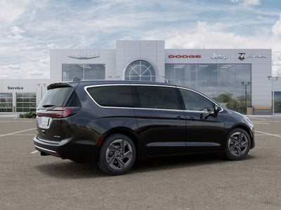 2027 Chrysler Pacifica PACIFICA LIMITED