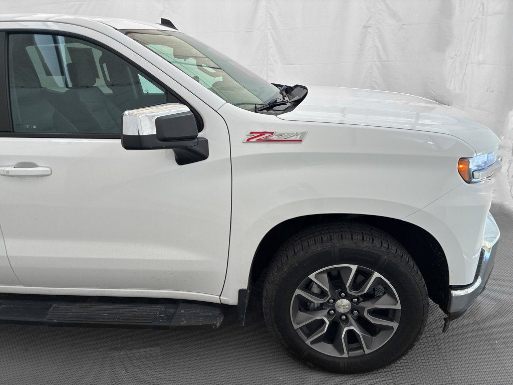 2021 Chevrolet Silverado 1500 4WD Crew Cab Standard Bed LT