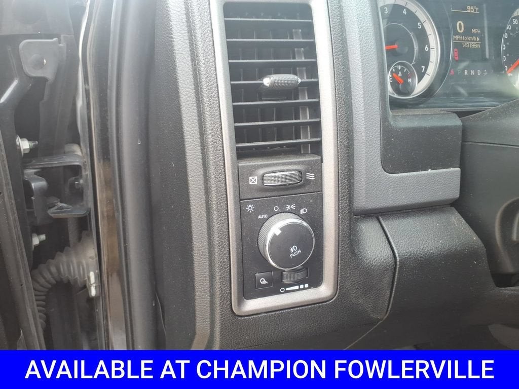 2019 RAM 1500 Classic Express Quad Cab 4x4 6'4" Box