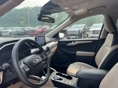 2020 Ford Escape SEL