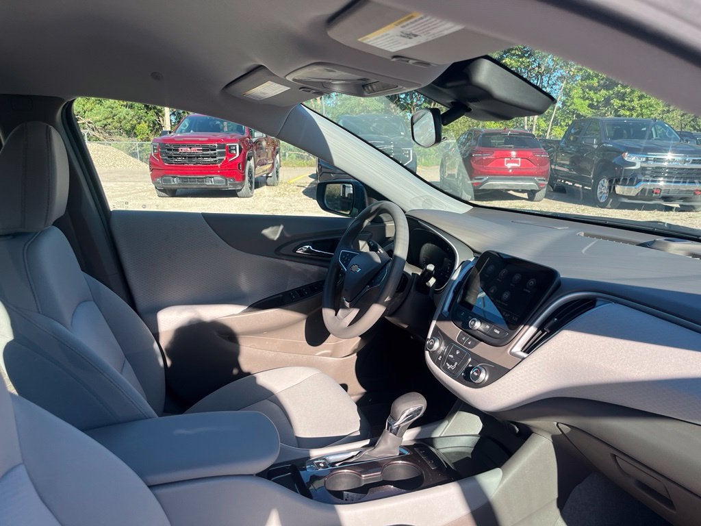 2024 Chevrolet Malibu LS