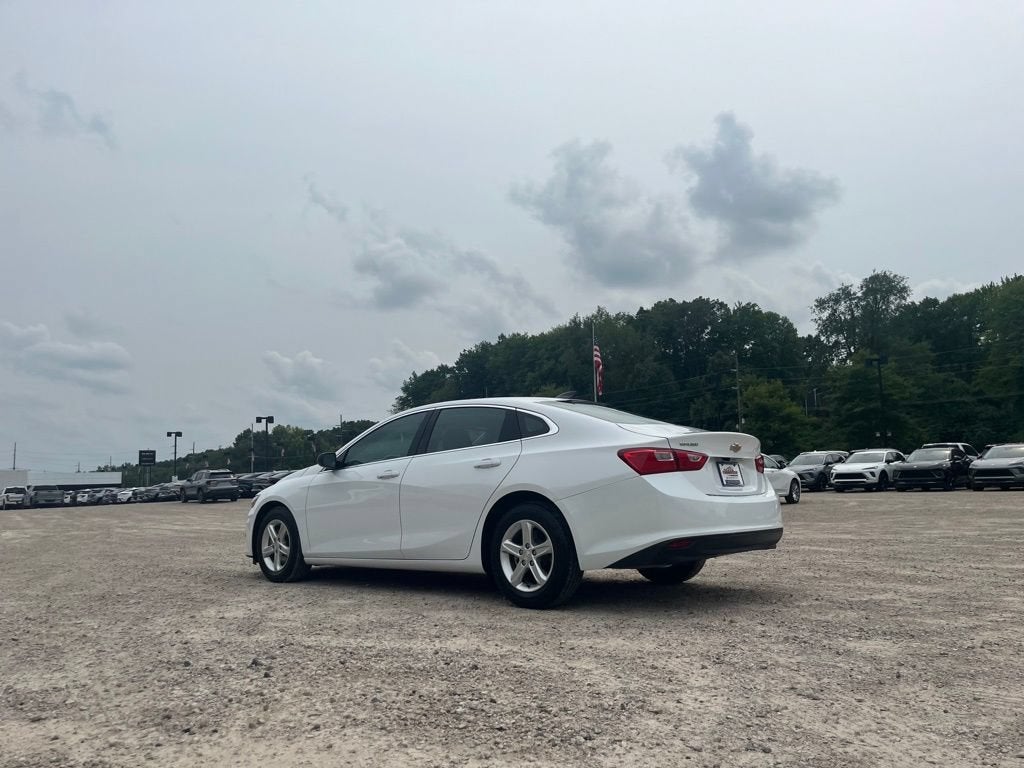 2023 Chevrolet Malibu LS