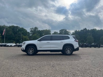2024 GMC Acadia AT4