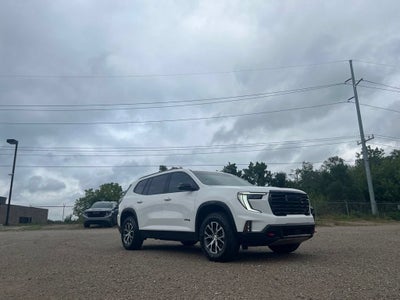 2024 GMC Acadia AT4