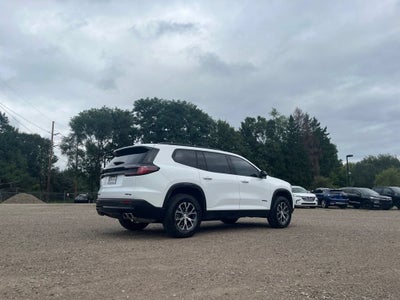 2024 GMC Acadia AT4
