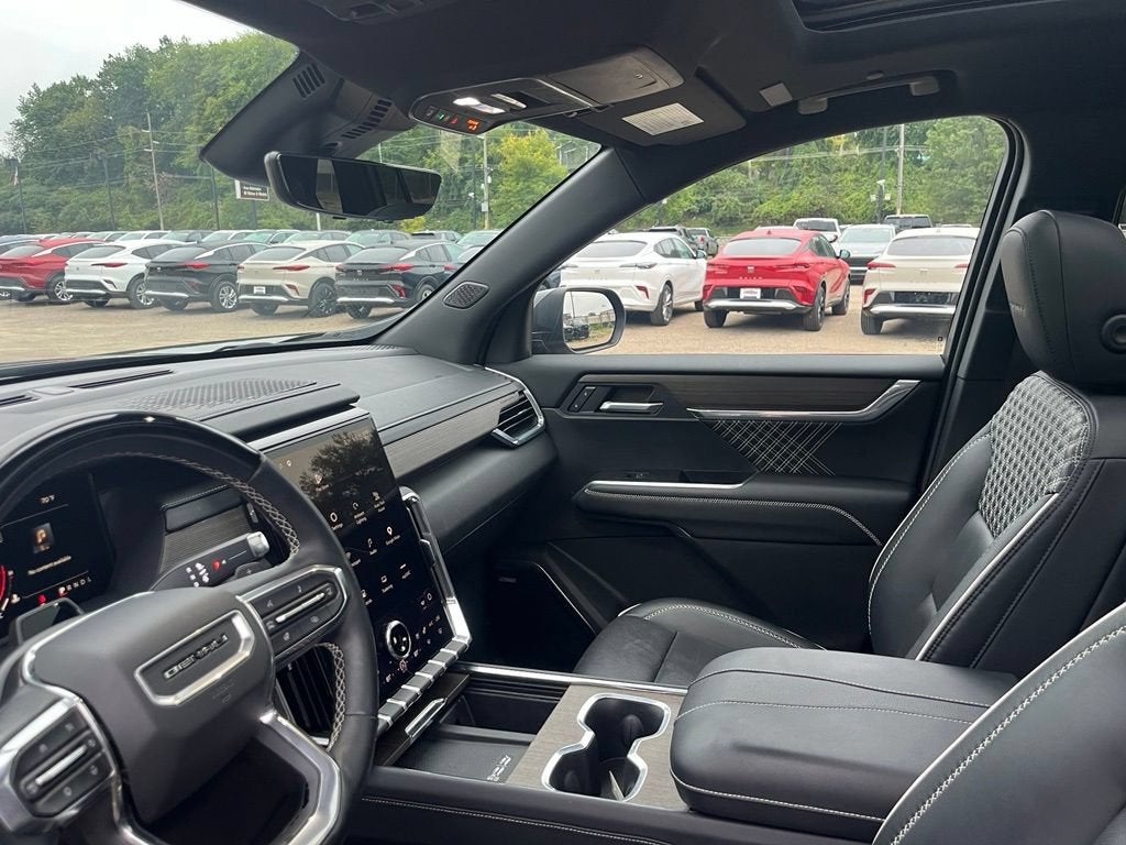 2024 GMC Acadia Denali