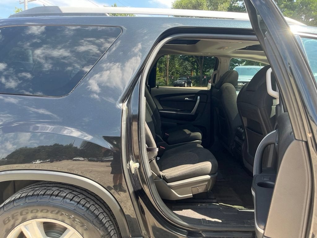 2011 GMC Acadia SLE
