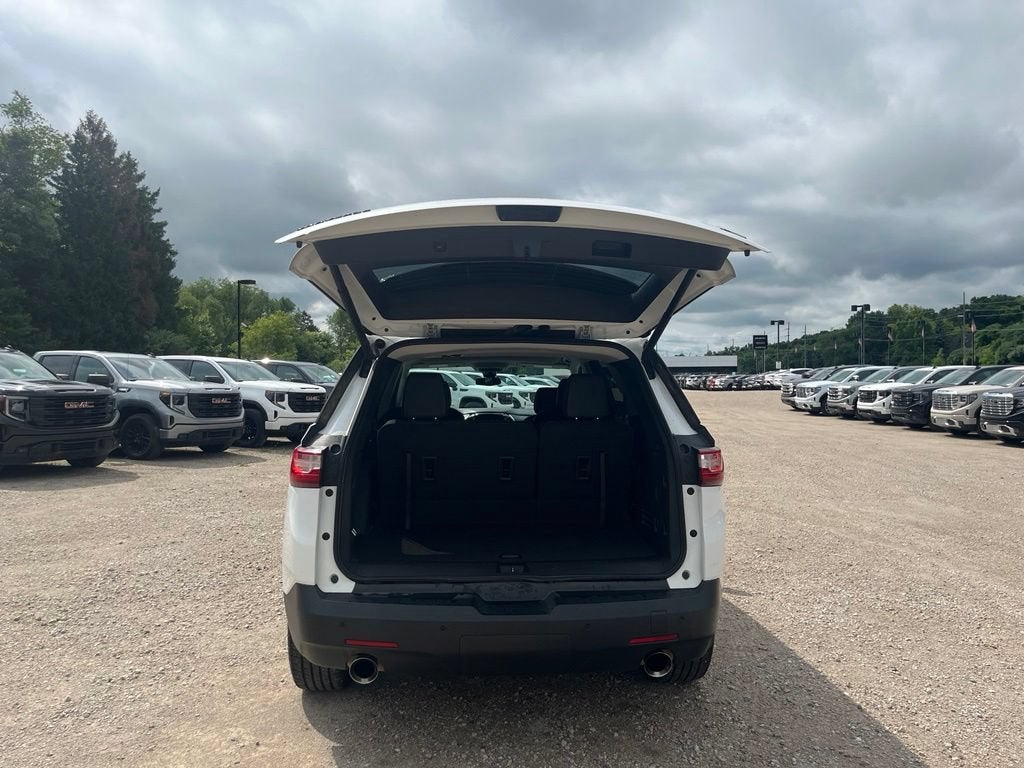 2021 Chevrolet Traverse RS