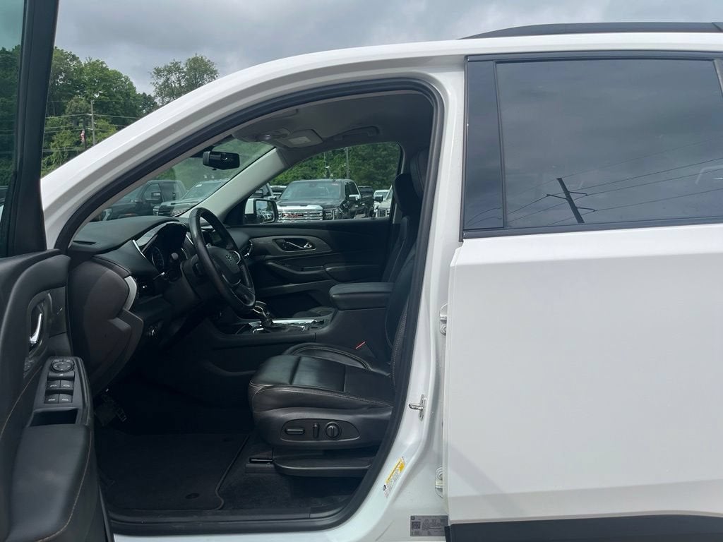 2021 Chevrolet Traverse RS