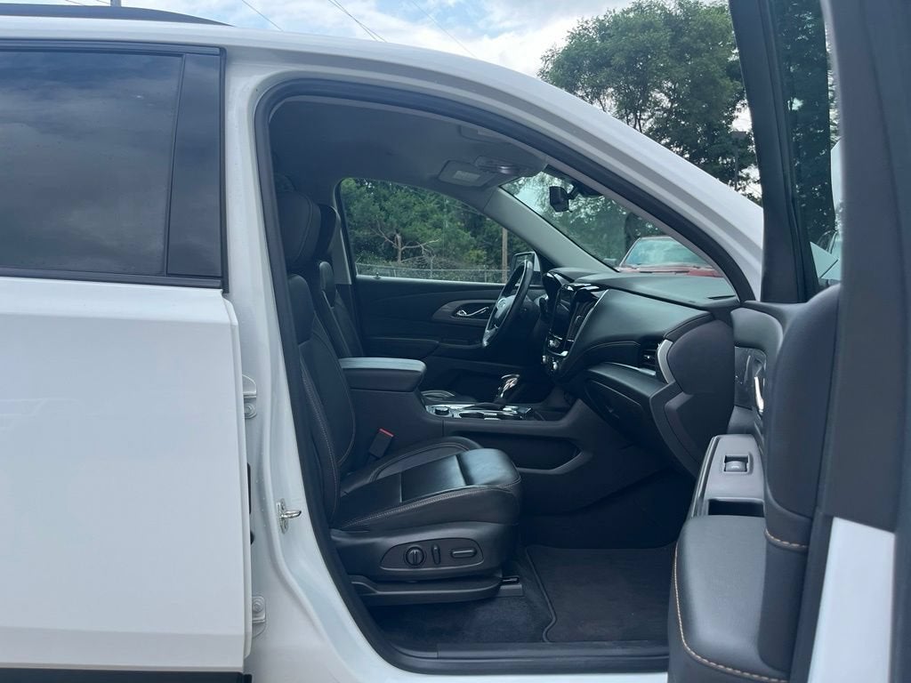 2021 Chevrolet Traverse RS
