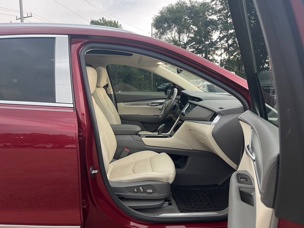 2018 Cadillac XT5 Luxury FWD