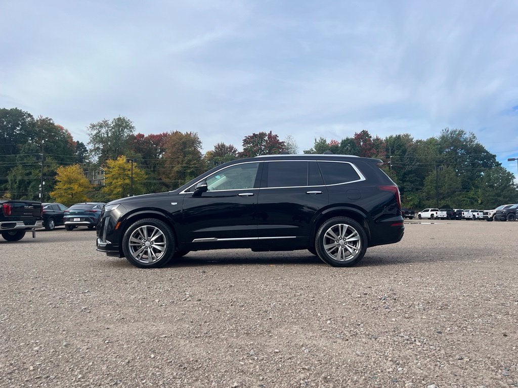 2025 Cadillac XT6 Premium Luxury