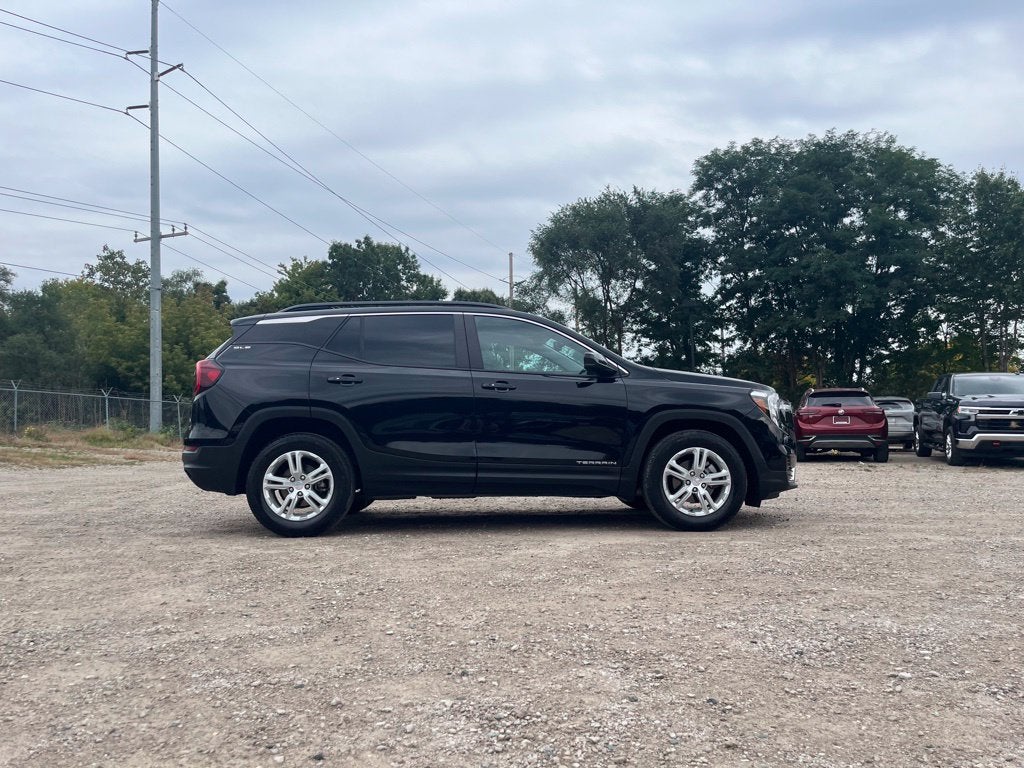 2024 GMC Terrain SLE